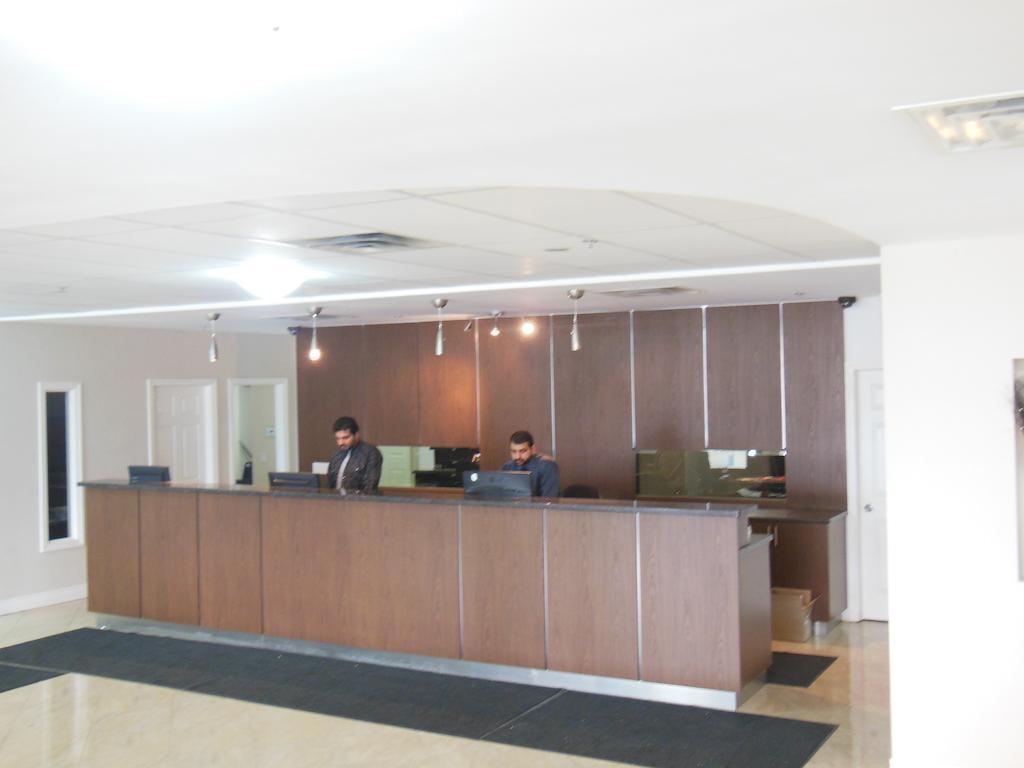 Nu Hotel Toronto Airport Mississauga Exterior foto